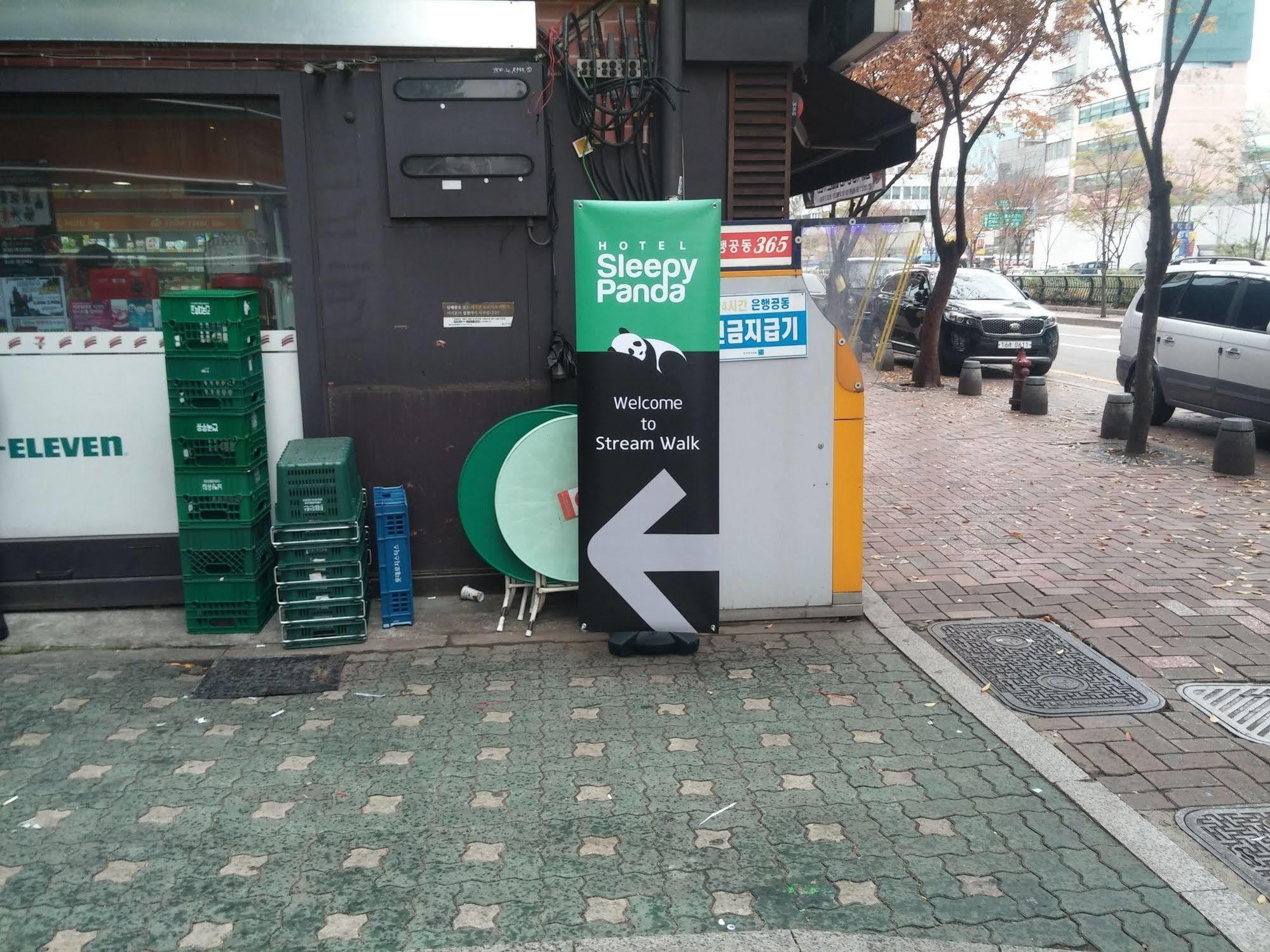 Hotel Sleepy Panda Streamwalk Seoul Jongno Extérieur photo