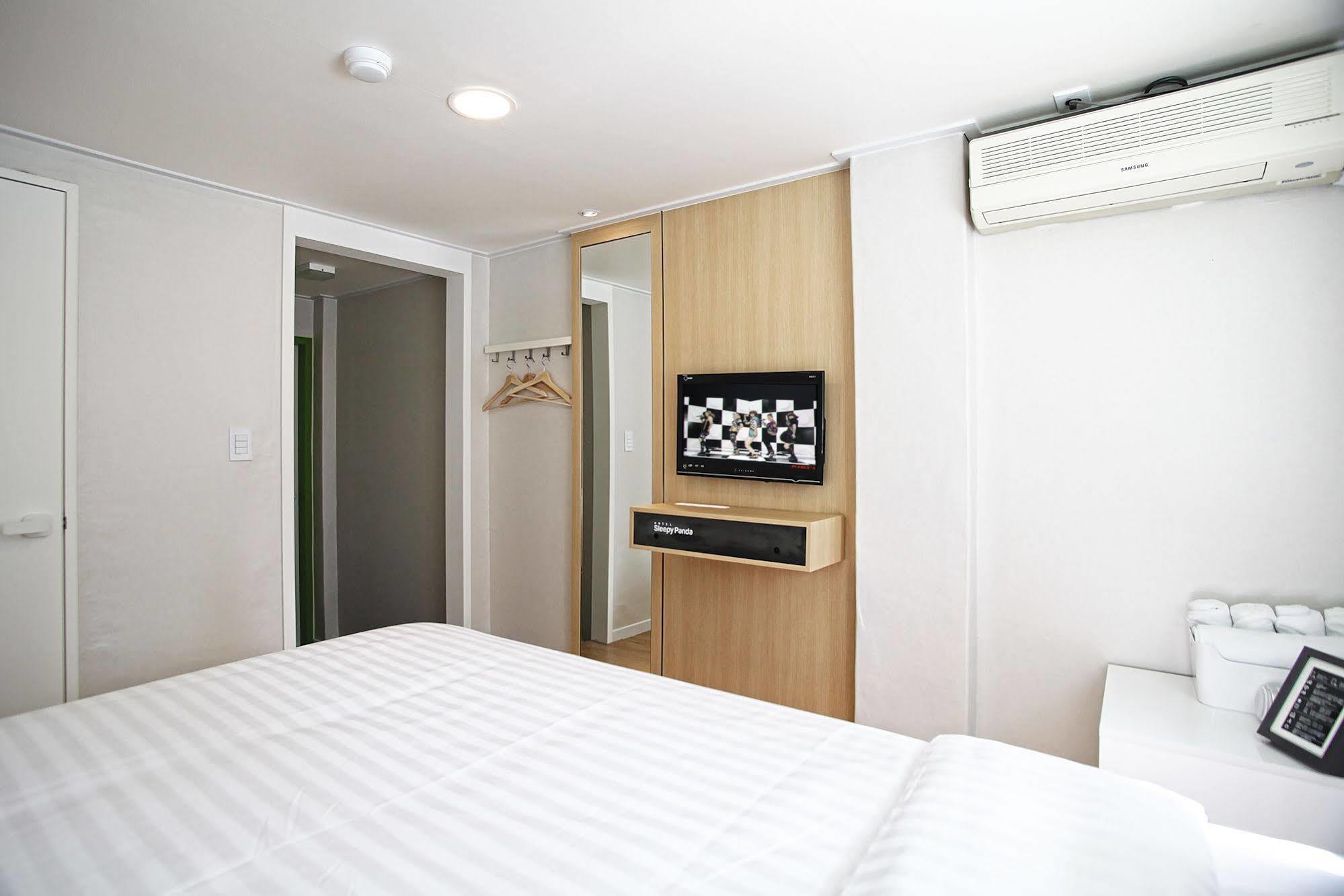 Hotel Sleepy Panda Streamwalk Seoul Jongno Extérieur photo