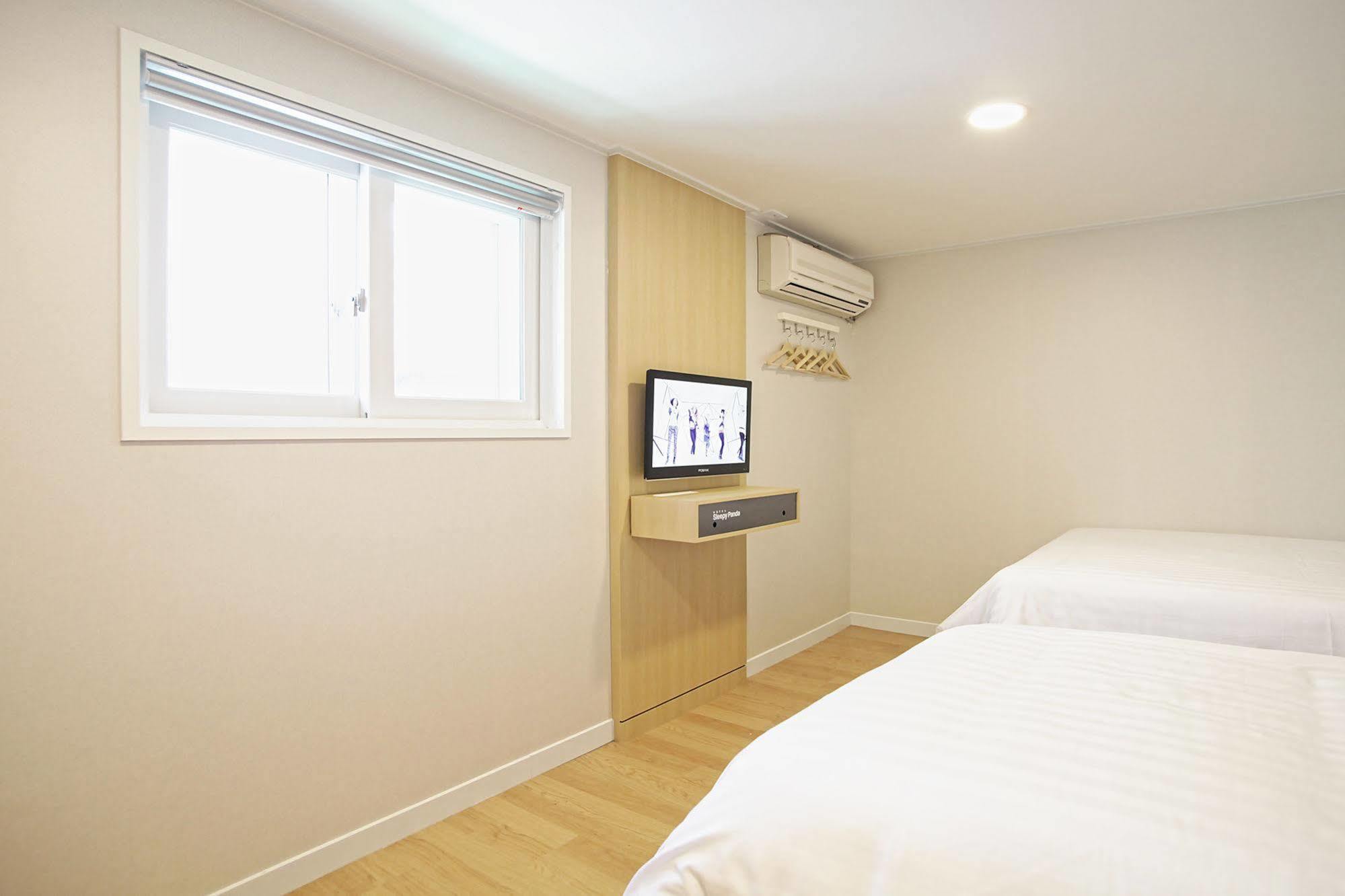 Hotel Sleepy Panda Streamwalk Seoul Jongno Extérieur photo