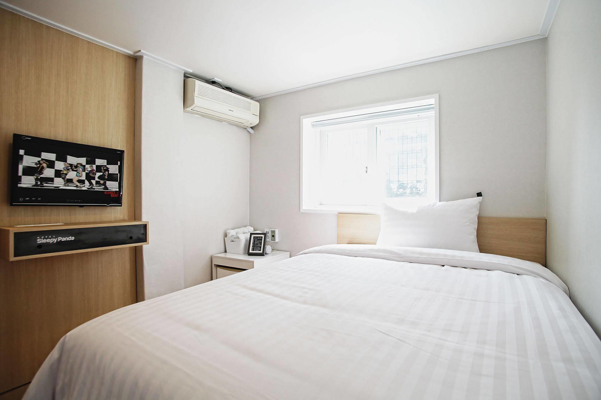 Hotel Sleepy Panda Streamwalk Seoul Jongno Extérieur photo